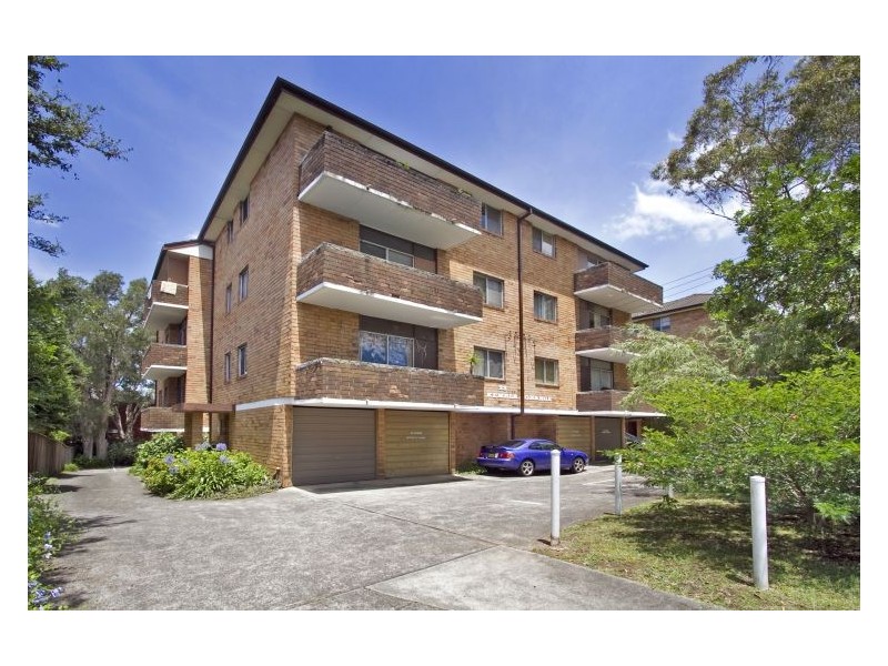2/23 Lane Cove Rd, Ryde NSW 2112