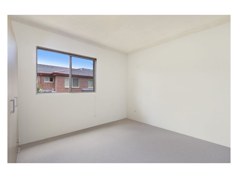 2/23 Lane Cove Rd, Ryde NSW 2112