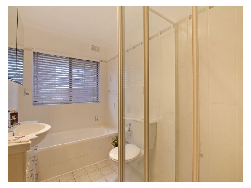 8 Squire St, Ryde NSW 2112