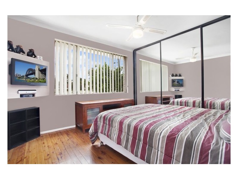 15 Beelong Crescent, Dharruk NSW 2770