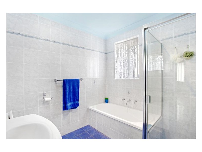 15 Beelong Crescent, Dharruk NSW 2770