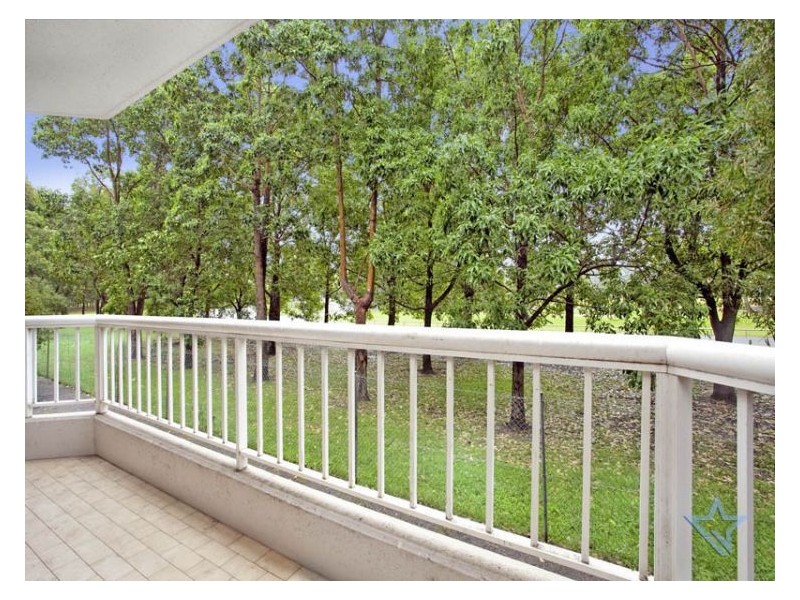 26/3 Mead Drive, Chipping Norton NSW 2170