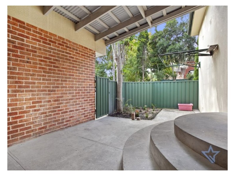 2/25 Federal St, West Ryde NSW 2114