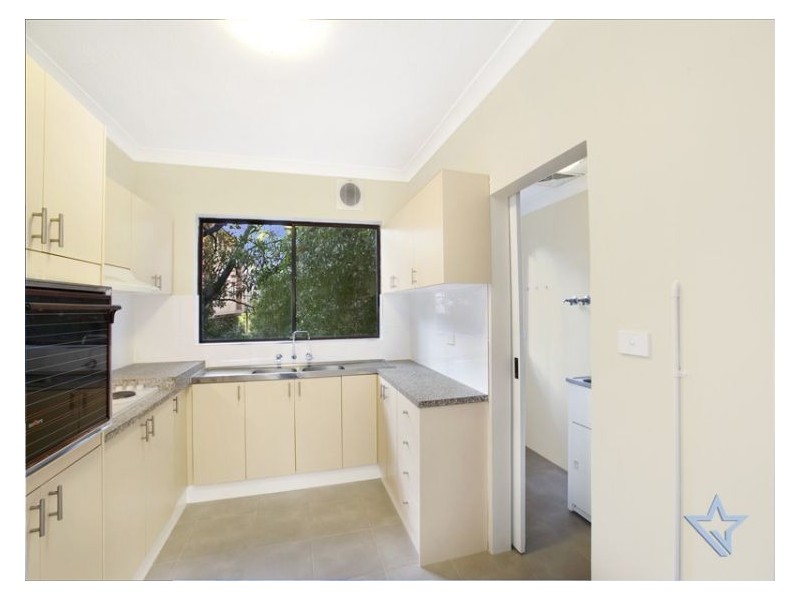 1/2 Allen Street, Harris Park NSW 2150