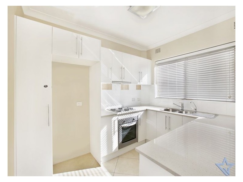 2/11 Isabel St, Ryde NSW 2112