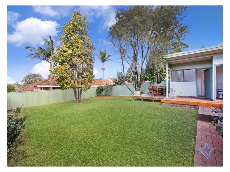 29 Kings Rd, Denistone East NSW 2112