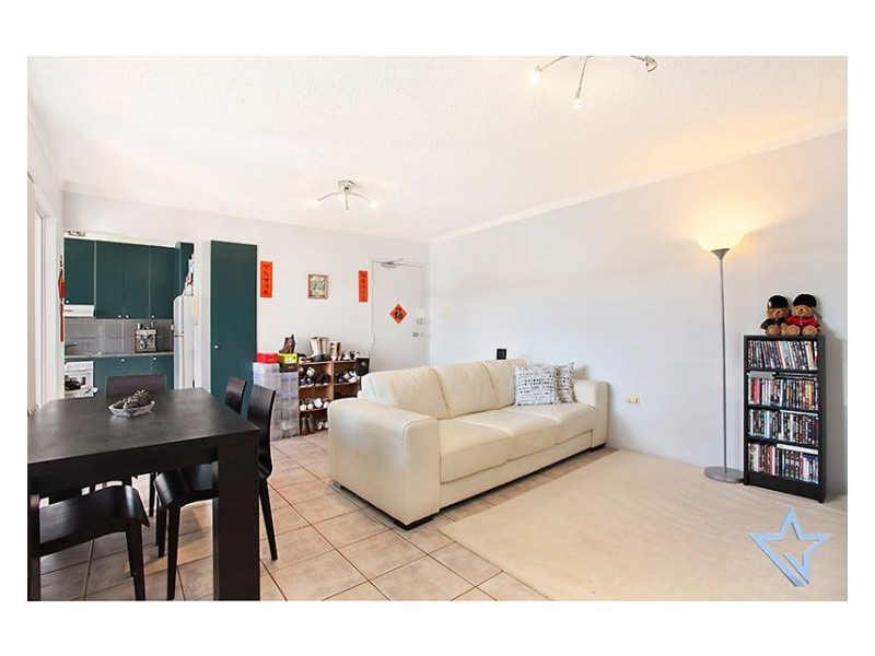 16/15 Bank Street, Meadowbank NSW 2114