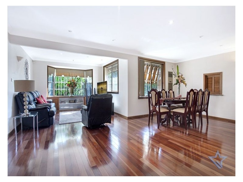 77 Quarry Rd, Ryde NSW 2112