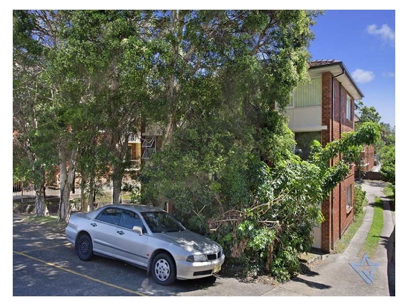 1/5 Curzon St, Ryde NSW 2112