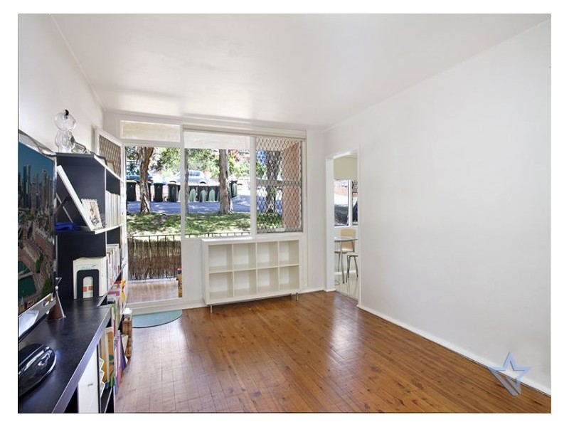 1/5 Curzon St, Ryde NSW 2112