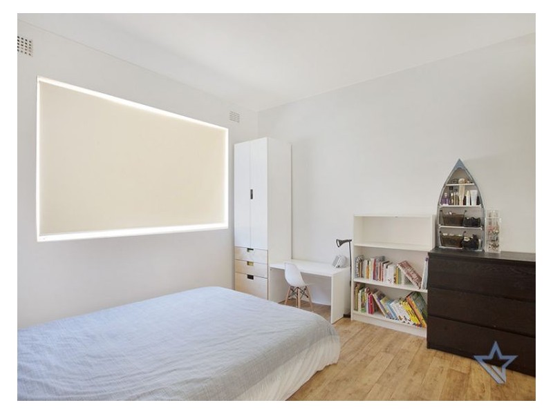 1/5 Curzon St, Ryde NSW 2112