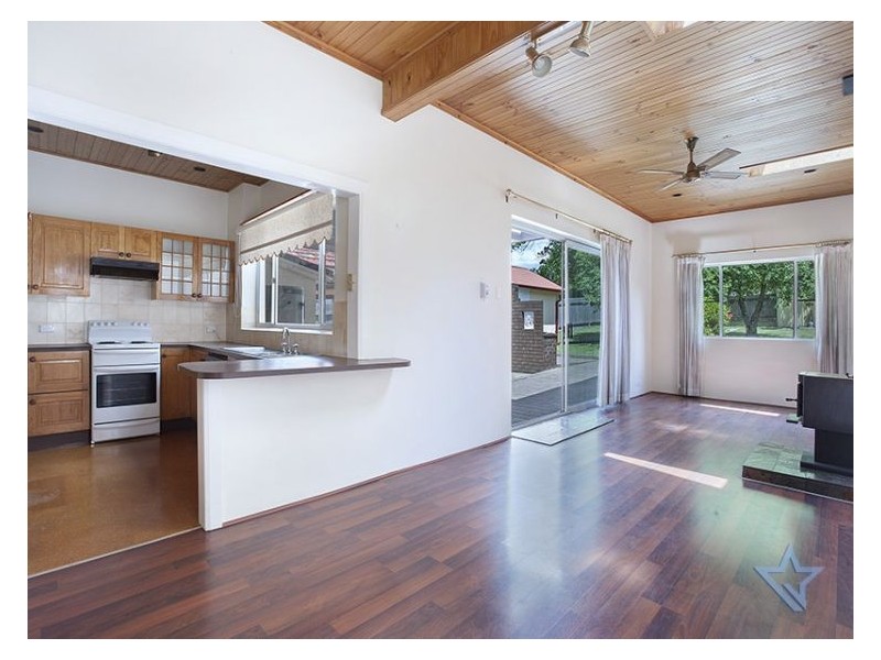 12 Kings Rd, Denistone East NSW 2112