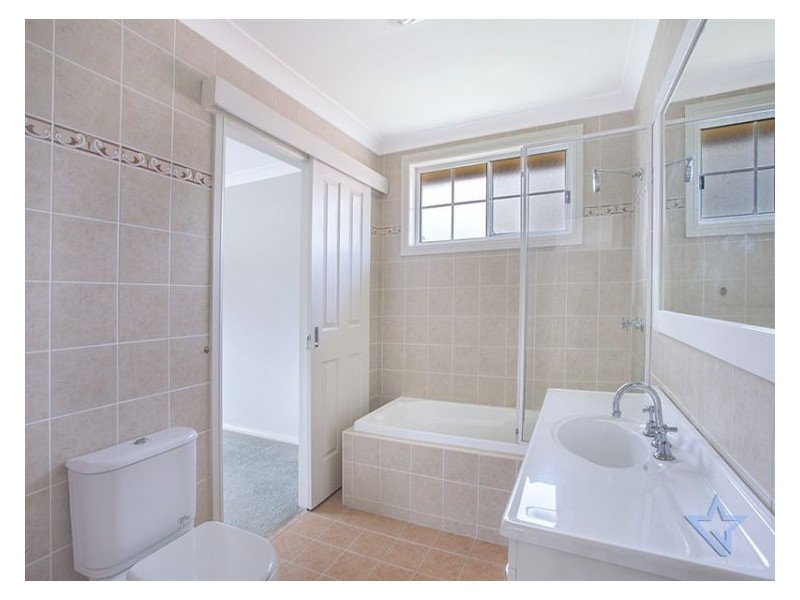 12 Kings Rd, Denistone East NSW 2112