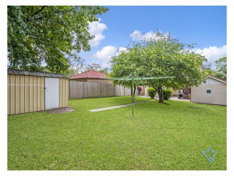 12 Kings Rd, Denistone East NSW 2112