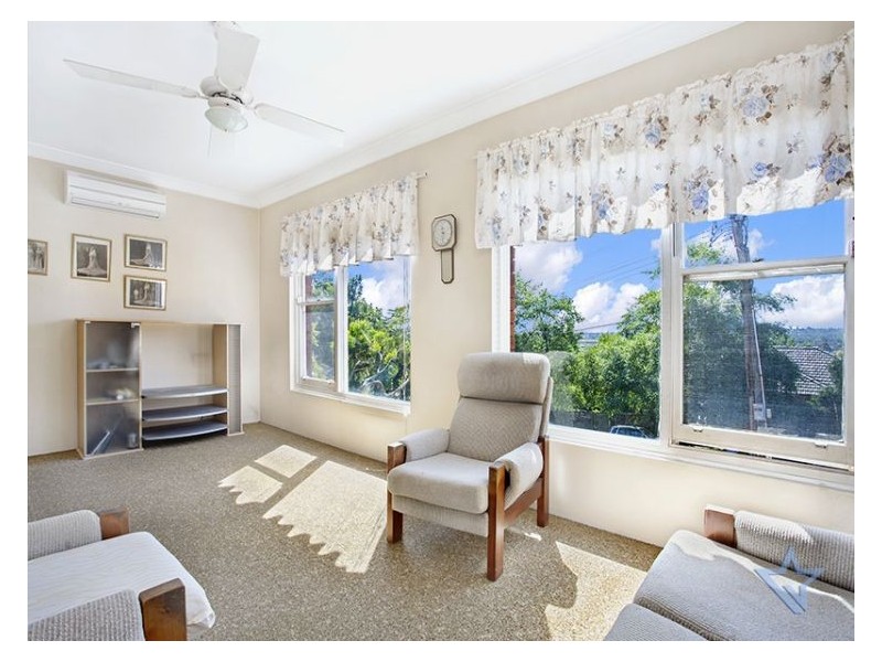 2/148a Blaxland Rd, Ryde NSW 2112