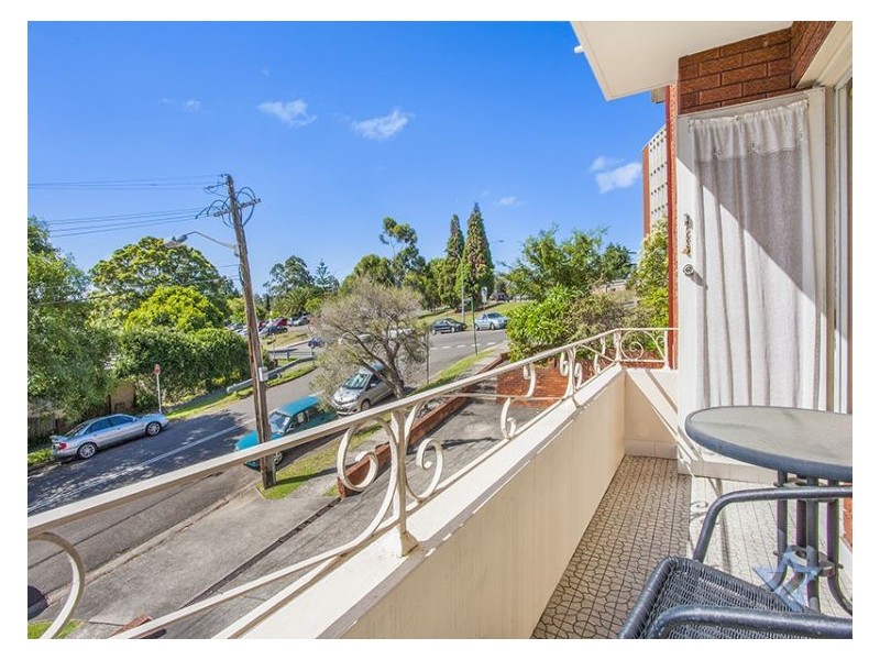 2/148a Blaxland Rd, Ryde NSW 2112