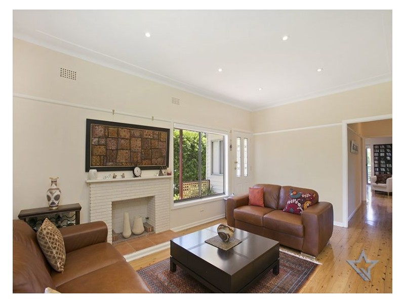 34 Edmondson St, North Ryde NSW 2113