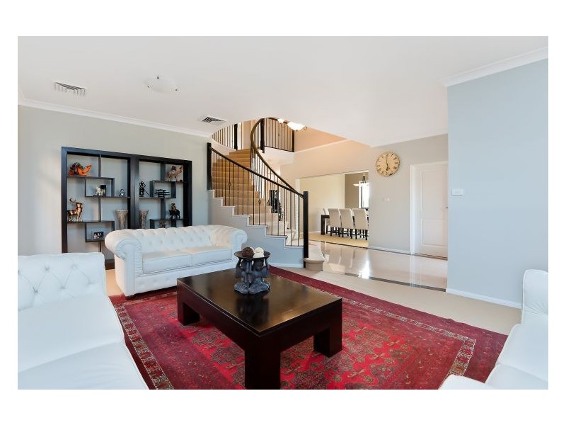 9 Molise Av, Kellyville NSW 2155