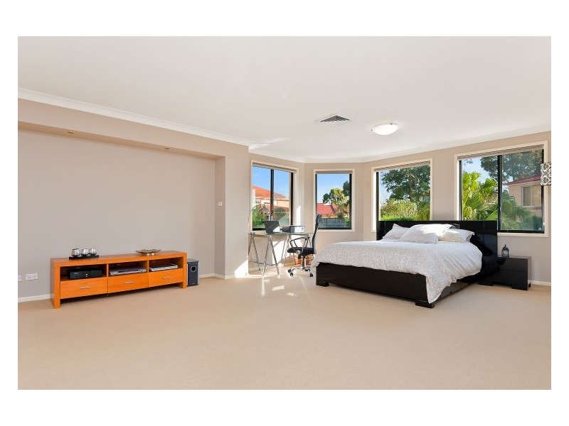 9 Molise Av, Kellyville NSW 2155