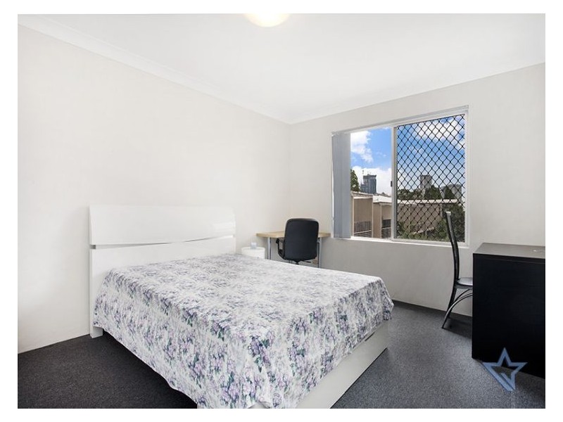 73/1c Kooringa Rd, Chatswood NSW 2067