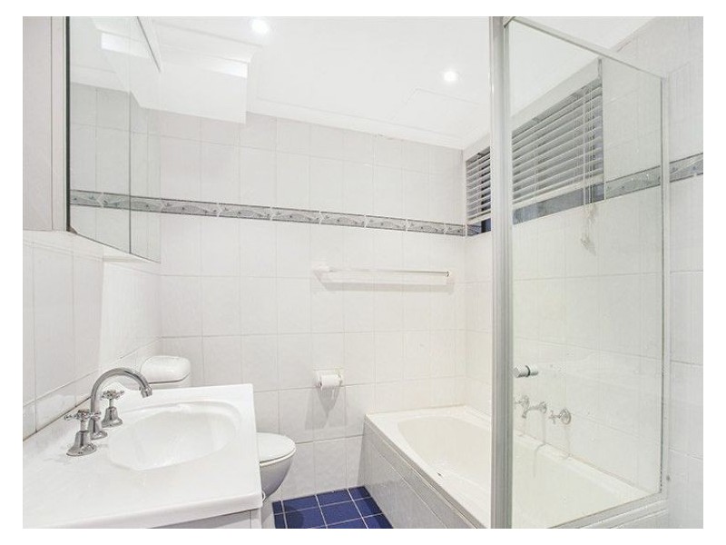 42/211 Waterloo Rd, Marsfield NSW 2122