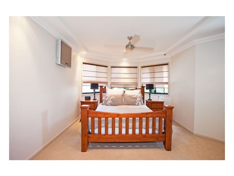 8 Friarbird Ave, Blacks Beach QLD 4740