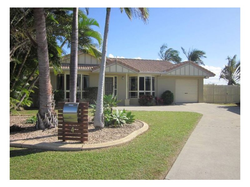 4 Bream Court, Andergrove QLD 4740