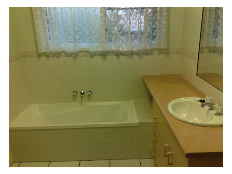 10 Driftwood Crt, Rural View QLD 4740