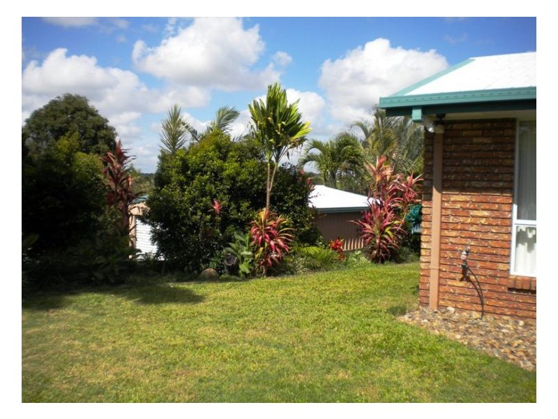 10 Driftwood Crt, Rural View QLD 4740