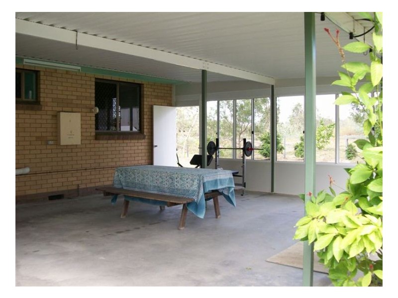 118 Kellys Rd, Walkerston QLD 4751