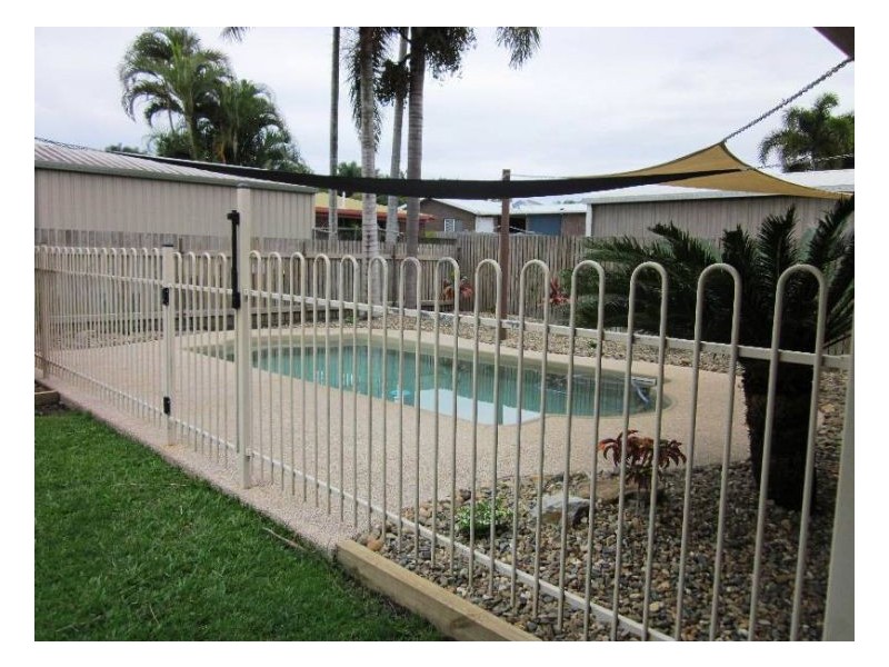 18 Murrays Rd, Mount Pleasant QLD 4740