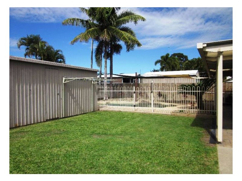 18 Murrays Rd, Mount Pleasant QLD 4740