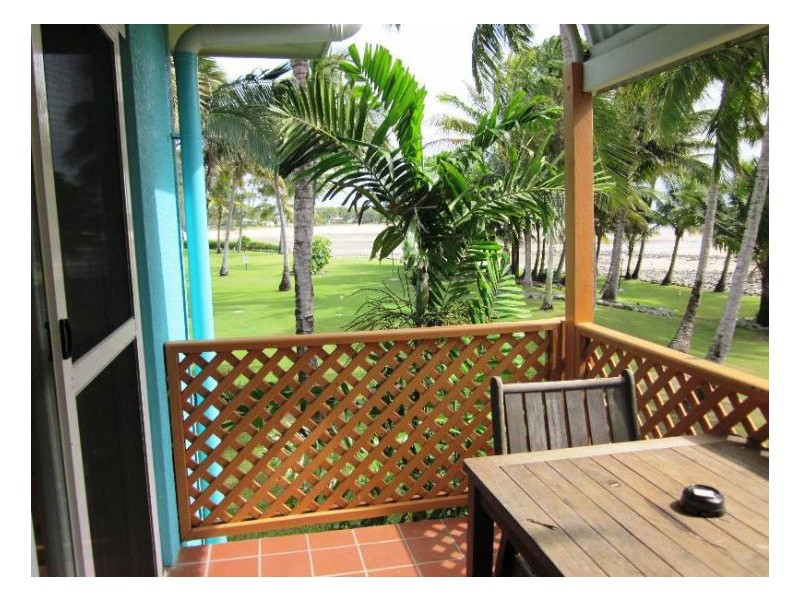 236/6 Beach Rd, Dolphin Heads QLD 4740