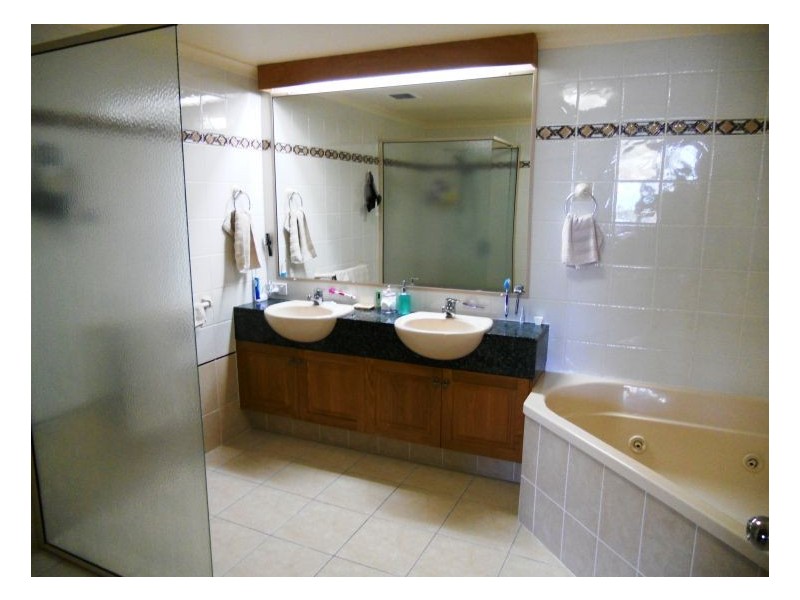 8/7 Megan Place, Mackay Harbour QLD 4740