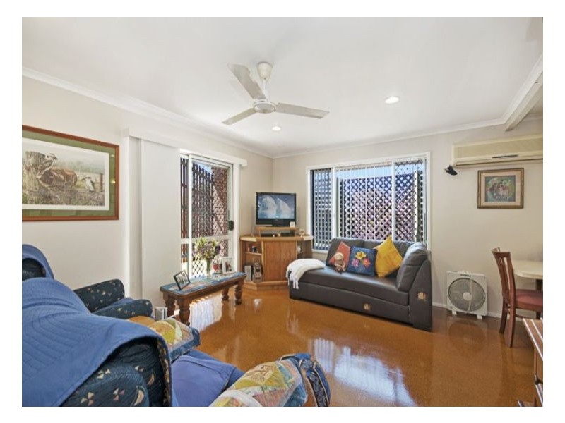 5 Dixon Crt, Beaconsfield QLD 4740