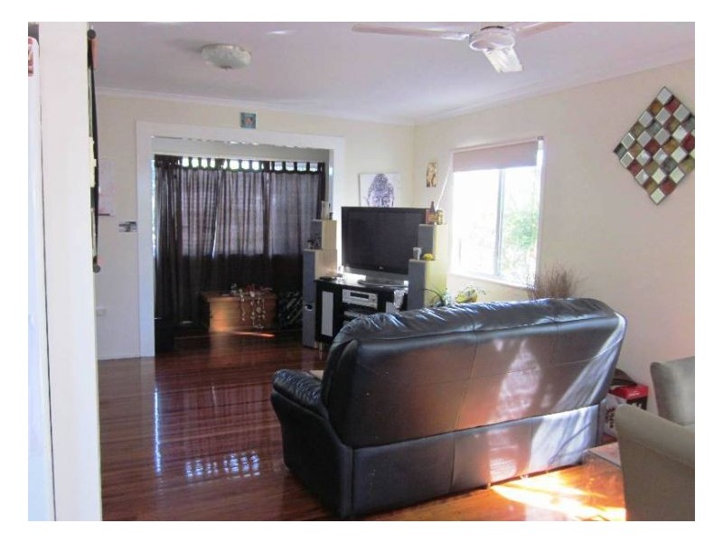 32 Leahy St, Beaconsfield QLD 4740