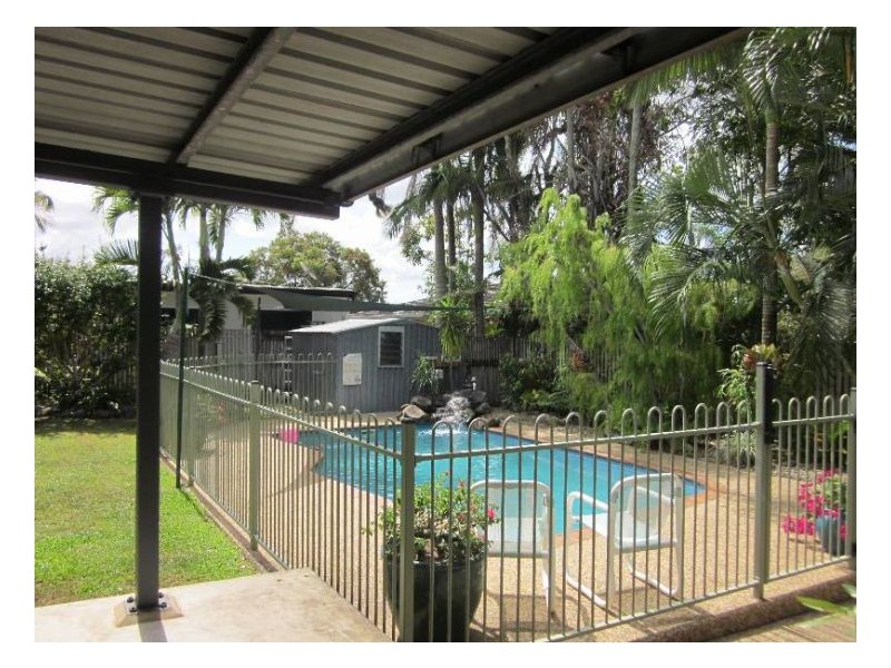 32 Leahy St, Beaconsfield QLD 4740