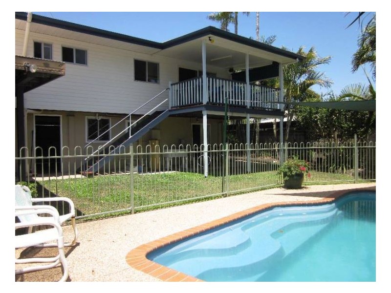32 Leahy St, Beaconsfield QLD 4740