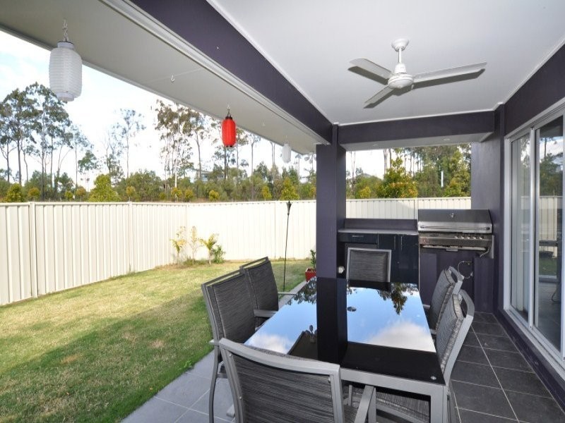6 Horus Court, Coomera QLD 4209