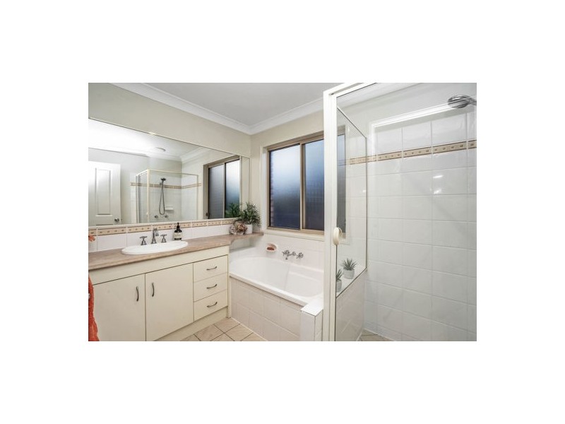 11 Kaizlee Crescent, Upper Coomera QLD 4209
