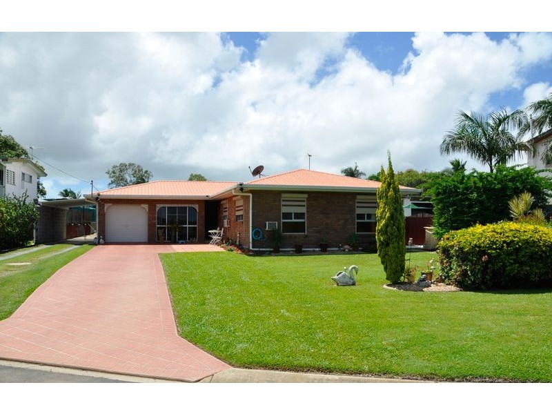 4 Harveys Rd, Beaconsfield QLD 4740