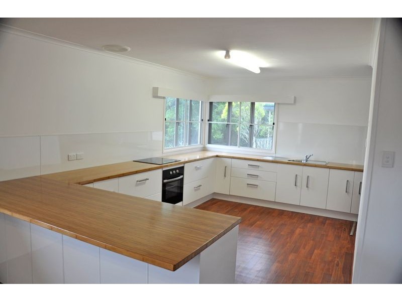 21 Peak Downs Highway, Walkerston QLD 4751