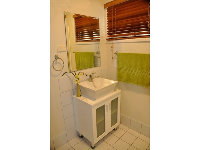 26 Shoal Point Rd, Bucasia QLD 4750