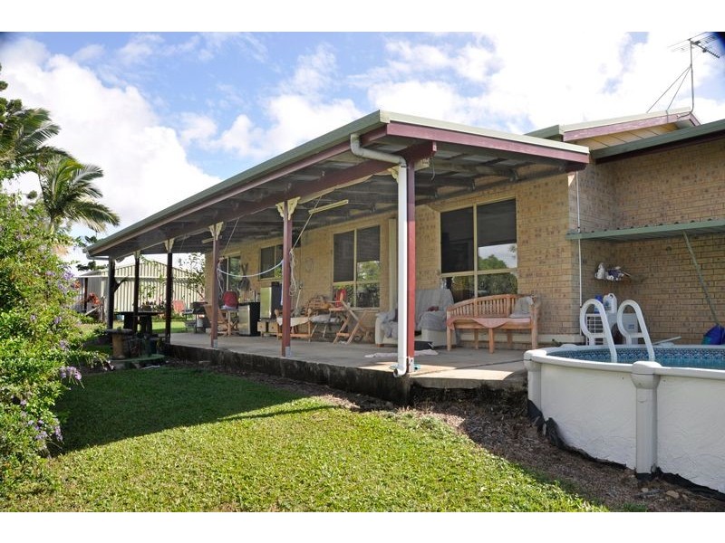 17 Coleshill Rd, Alligator Creek QLD 4740