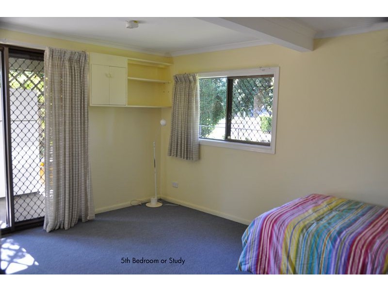 19 George Milton St, West Mackay QLD 4740