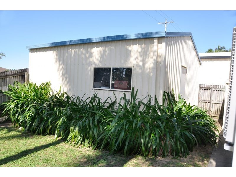 12 Harrier St, Rural View QLD 4740