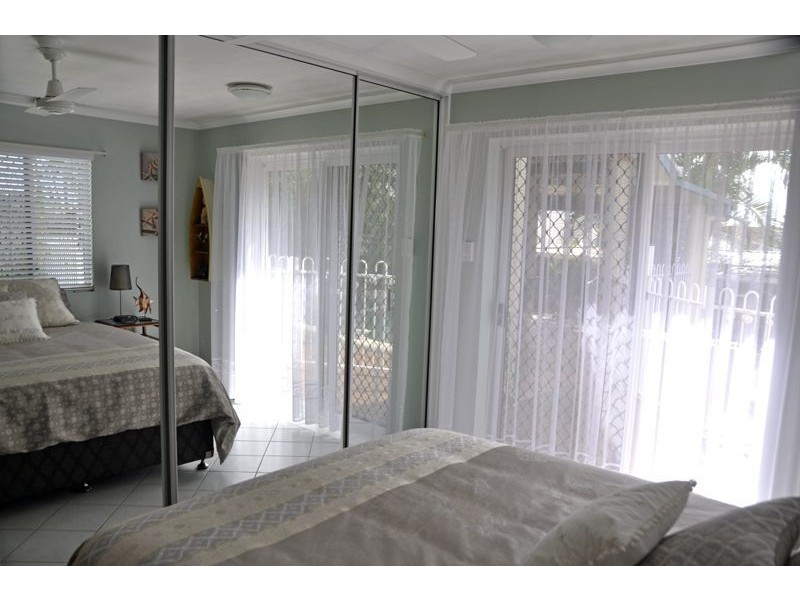 12 Harrier St, Rural View QLD 4740