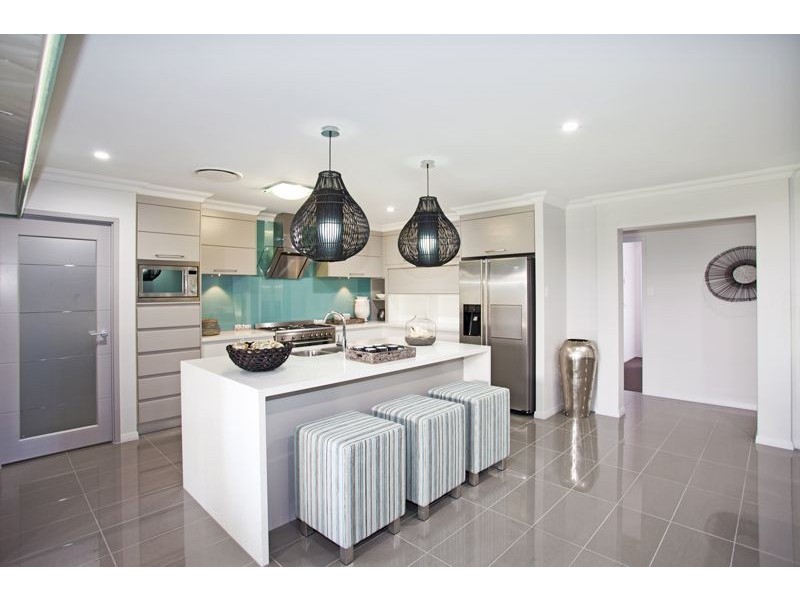 19 McGrath St, Ooralea QLD 4740