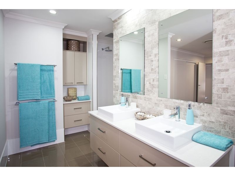 19 McGrath St, Ooralea QLD 4740