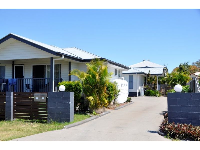 2/14 Vincent St, South Mackay QLD 4740
